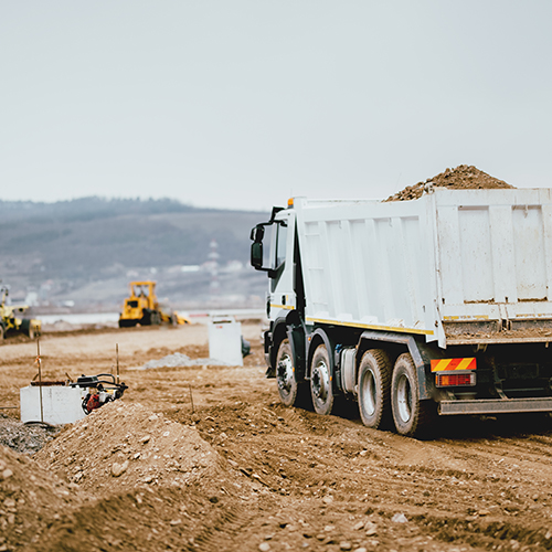 DUMP TRUCKS